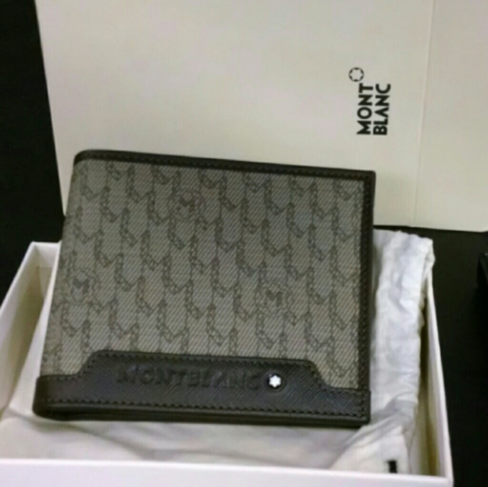 Mont blanc leather wallet